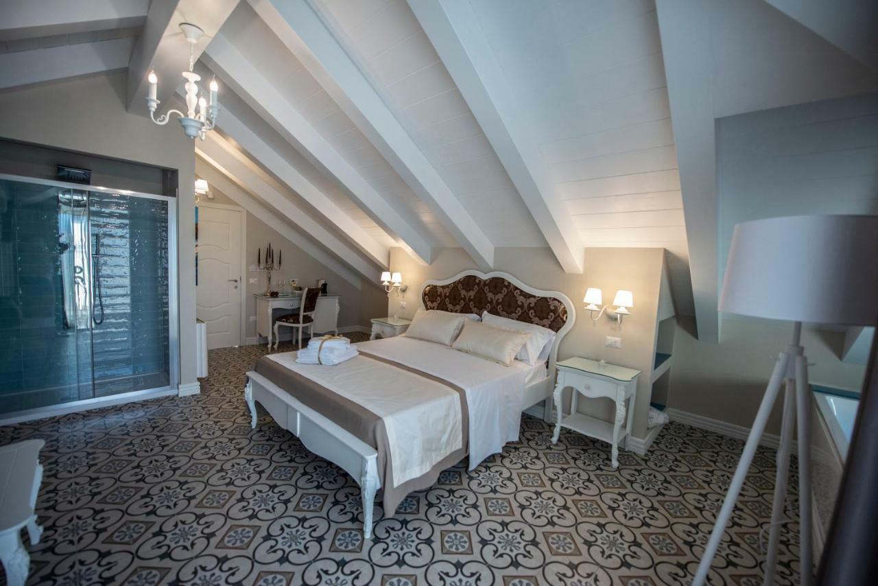 Sui Generis Tropea Luxury Rooms Exterior foto