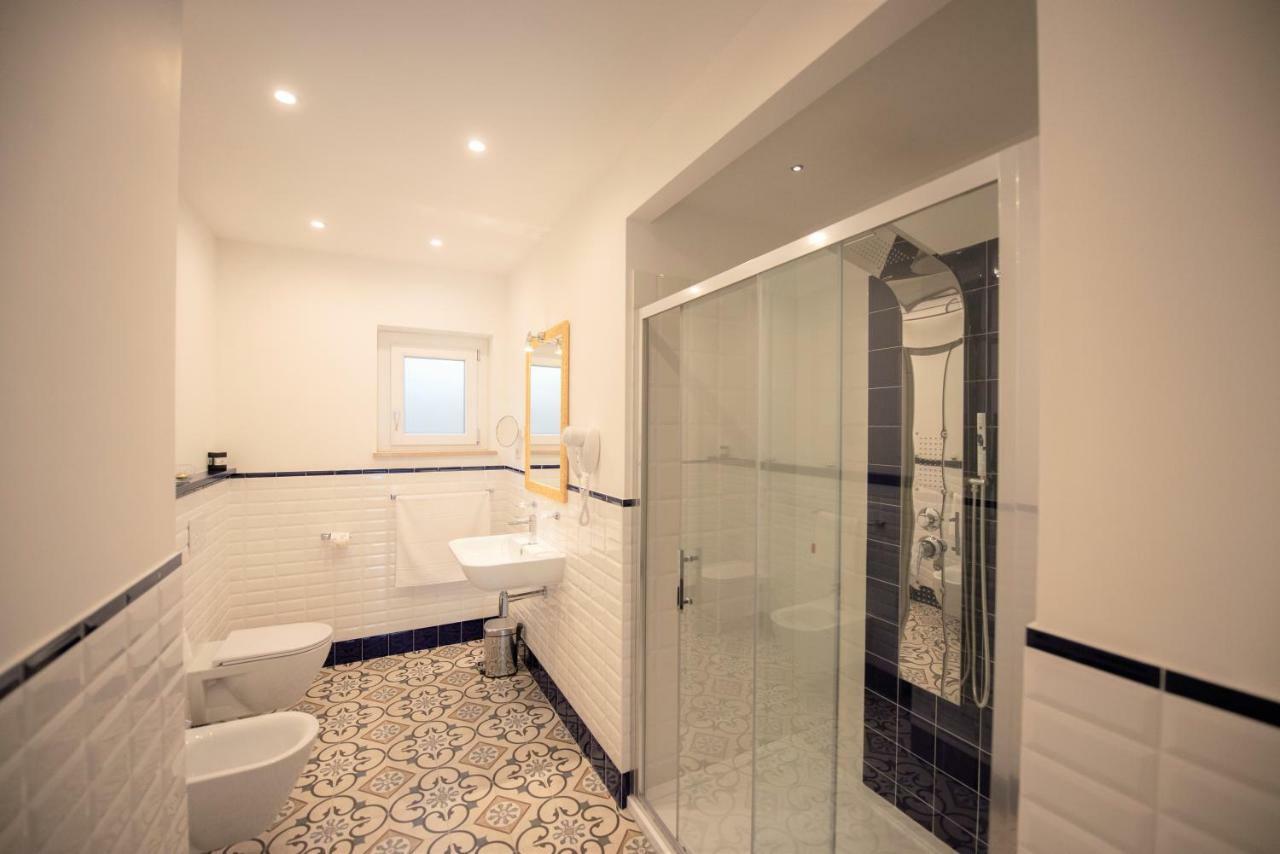 Sui Generis Tropea Luxury Rooms Exterior foto